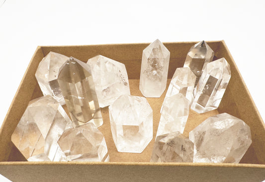 Clear Quartz Point｜Cosmic Frequency Antenna
