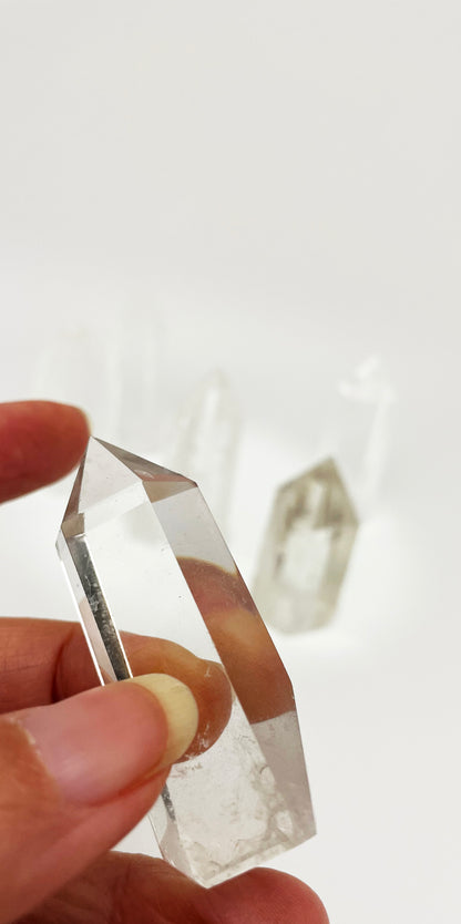 Clear Quartz Point｜Cosmic Frequency Antenna