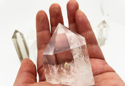 Clear Quartz Point｜Cosmic Frequency Antenna