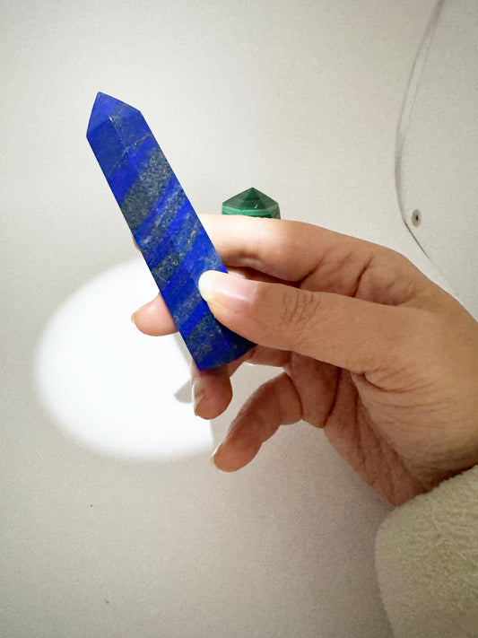 omc lapis lazuli point, powerhouse for manifestation, healing